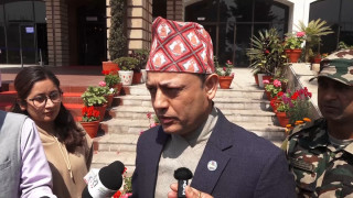 महिना दिनभित्रमा घरबाटै एक घण्टामा श्रम स्वीकृति लिन मिल्ने बनाउँछु : श्रममन्त्री आर्याल