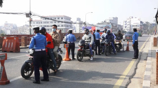 होली मनाउन शुरु भएसँगै काठमाडौंमा चेकजाँचमा कडाई