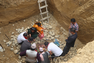 बुटवल–१२ राजपुर खोलामा पक्की पुल निर्माण सुरु