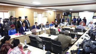 काँग्रेस सांसदले संसदीय समितिमा पनि मागे गृहमन्त्री लामिछानेको राजीनामा