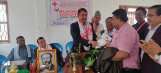 तिलोत्तमा ४० जनाले गरे रक्तदान