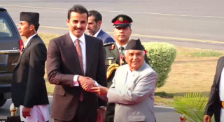 नेपाल आइपुगे कतारका राजा