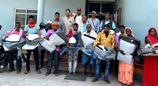 रेडक्रस सोसाईटीद्वारा सम्मरीमाई–१ का आगलागीपीडितलाई राहत वितरण