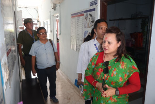 सिद्धार्थनगरका स्वास्थ्य संस्थामा अनुगमन