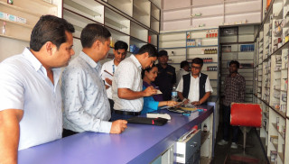 फार्मेसी नै नपढी अनधिकृत रुपमा औषधि विक्री गर्ने दुईजना पक्राउ