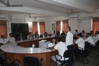 अनाधिकृत रुपमा पैठारी गर्दा जफत भएका बीउबिजन नष्ट गरिने