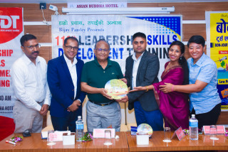 जानेको सिकाउने र नजानेको सिक्न पाइने साझा मञ्च बन्दै ‘एलएसडीटी’