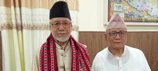 लुम्बिनी र सुदुरपश्चिम प्रदेश प्रमुखबीच भेटघाट