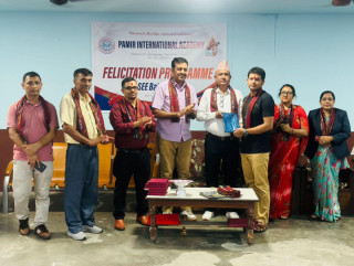 एसईई उत्तीर्ण विद्यार्थीलाई पामिरले गर्‍यो सम्मान
