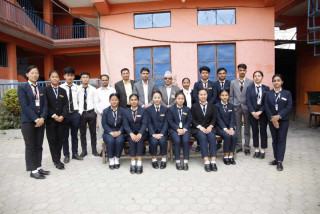 इडनबाट उत्कृष्ट नतिजासहित तीन विद्यार्थी ‘ए’ ग्रेडमा उत्तीर्ण