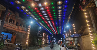 चितवनको सौरहामा  छतिया स्ट्रिट निर्माण