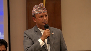 कानूनका छिद्र हेरेर समृद्धिलाई टाढा पुर्‍याउने काम क्षम्य हुँदैन : मन्त्री खड्का