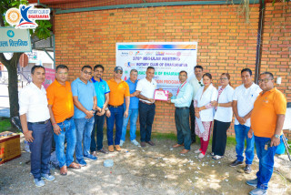 रोटरी र रोट्रयाक्ट भैरहवाद्वारा रक्तदान