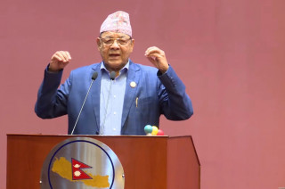 हिमताल फुट्नबाट जोगाउन सकिन्छ : सांसद गौतम