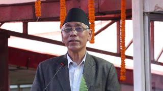 देशभित्रको स्वास्थ्य सेवालाई राम्रो बनाऔँ  : प्रेम सुवाल