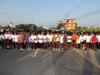 विपी जयन्तीमा भैरहवामा म्याराथन, धनु र सरिताले जिते उपाधि