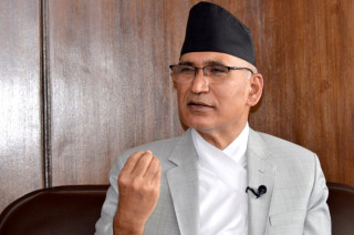 राजश्वको लक्ष्य पूरा हुनेगरी काम गर्न अर्थमन्त्रीको निर्देशन