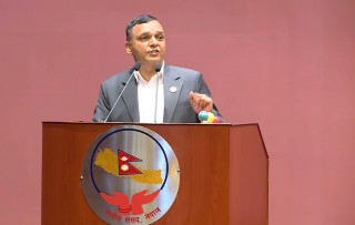 माओवादी सांसदको आरोप :  प्रधानमन्त्री ओलीले भ्रष्टाचार गर भन्ने आदेश दिनुभयो