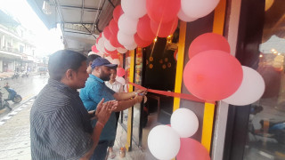 यु.एस. पिज्जाको दोस्रो शाखा बुटवल होराइजन चोकमा