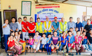 लायन्स सिद्धार्थनगर युथले आश्रमका बालबालिकाको मनायो जन्मदिन