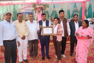 विभिन्न कार्यक्रम गरी रोहिणीमा मनाइयो राष्ट्रिय शिक्षा दिवस