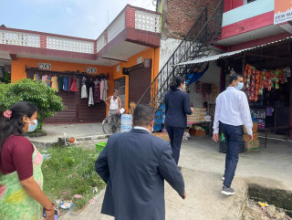 ओमसतियामा बजार अनुगमन, दर्ताबिना सञ्चालित व्यवसाय दर्ता गर्न निर्देशन