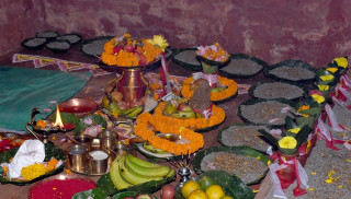 दशैंको पहिलो दिन घटस्थापना, घरघरमा जमरा राखिदै