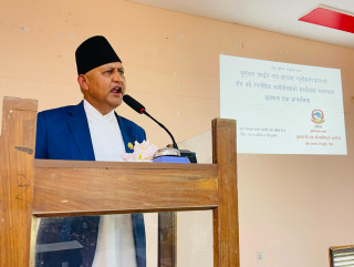 जनताबाट उठाएको करबाट सेवा सुविधा लिन्न भनेर निर्णय उल्टाए : मुख्यमन्त्री आचार्य