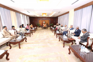 रास्वपालाई सत्तापक्षले भन्यो : भीड जम्मा गरेर न्याय निरुपणलाई प्रभावित पार्ने काम नगर