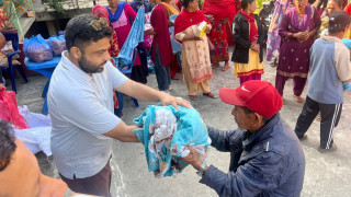 लुम्बिनी विश्व शान्ति मञ्चद्वारा बाढीपहिरो प्रभावितलाई सहयोग