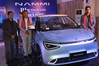 तिलोत्तमामा प्रिमियम र स्मार्ट नामी इभी सार्वजनिक