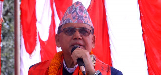 सडकको क्षमता भन्दा बढी भार बोक्न नदिने गरी कानूनी प्रवन्ध गर्दैछौँः मन्त्री दाहाल