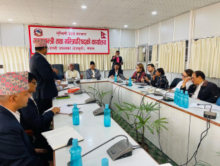 नागरिकलाई सास्ती नहुने गरी सडक विस्तार गर्नुपर्छ : मुख्यमन्त्री आचार्य