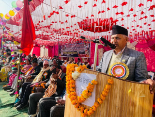 सुविधाका लागि शहर पसेकाहरु अब गाउँ फर्कन जरुरी छ : मुख्यमन्त्री आचार्य