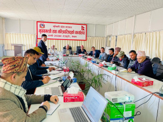 वनको समस्या समाधान गर्न कानूनी जटिलता फुकाउछौं : मुख्यमन्त्री आचार्य