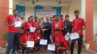 सिद्धार्थनगर–२ : नव युवा दुर्गा क्लबले जित्यो दोस्रो वडाकप क्रिकेटको उपाधि