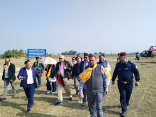 श्रीलंकन पूर्व राष्ट्रपति विक्रमासिंघेले गरे तिलौराकोट भ्रमण