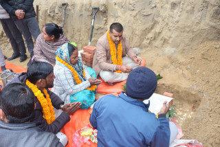 बगहा माविमा चारकोठे भवनको शिलान्यास