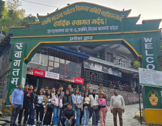 भैरहवा बहुमुखीका विद्यार्थीहरू शैक्षिक भ्रमणमा