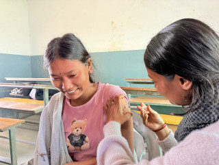 रुपन्देहीमा ७ हजार ४६५ जनालाई एचपिभी खोप लगाइयो