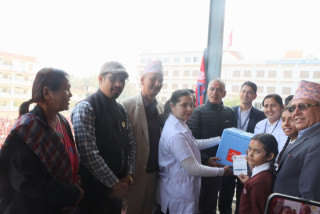 कालिका मानज्ञान माविका १३६४ छात्रालाई एच.पि.भी. खोप