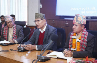 अर्थ सचिवमा उपाध्यायलाई स्वागत र डा.घिमिरेको बिदाई