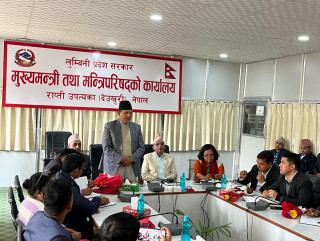 प्रदेशमा कर्मचारीमैत्री ऐन बनेको छ, यसले सेवाप्रवाहलाई चुस्त बनाउँछ : मुख्यमन्त्री आचार्य