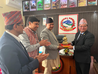 नेपालका लागि म्यान्मारका राजदूतद्वारा लुम्बिनीका मुख्यमन्त्री आचार्यसँग भेट