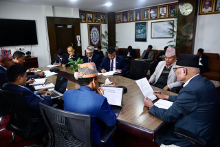 स्थानीय र प्रदेशको काम संघले गर्नु संविधानको मर्मविपरीत : अर्थमन्त्री पौडेल