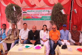 पूर्वमन्त्री शुक्लको आग्रह : सबै मिलेर देशको विकासमा लागौं