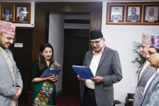 बीमा प्राधिकरणको सञ्चालक समिति सदस्य पोखरेलद्वारा सपथ ग्रहण