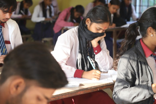 रुपन्देहीमा २३ हजार विद्यार्थी एसईईमा सहभागी, पहिलो दिन शान्तिपूर्ण