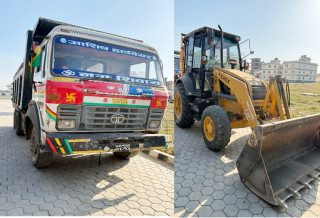 ओमसतियाबाट नदीजन्य पदार्थ चोरीमा संलग्न सवारीसाधन नियन्त्रणमा