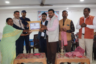 ‘रोहिणीमा मधु घिमिरेले शिक्षा क्षेत्रलाई अघि बढाउन निर्वाह गरेको भूमिका प्रशंसनीय’